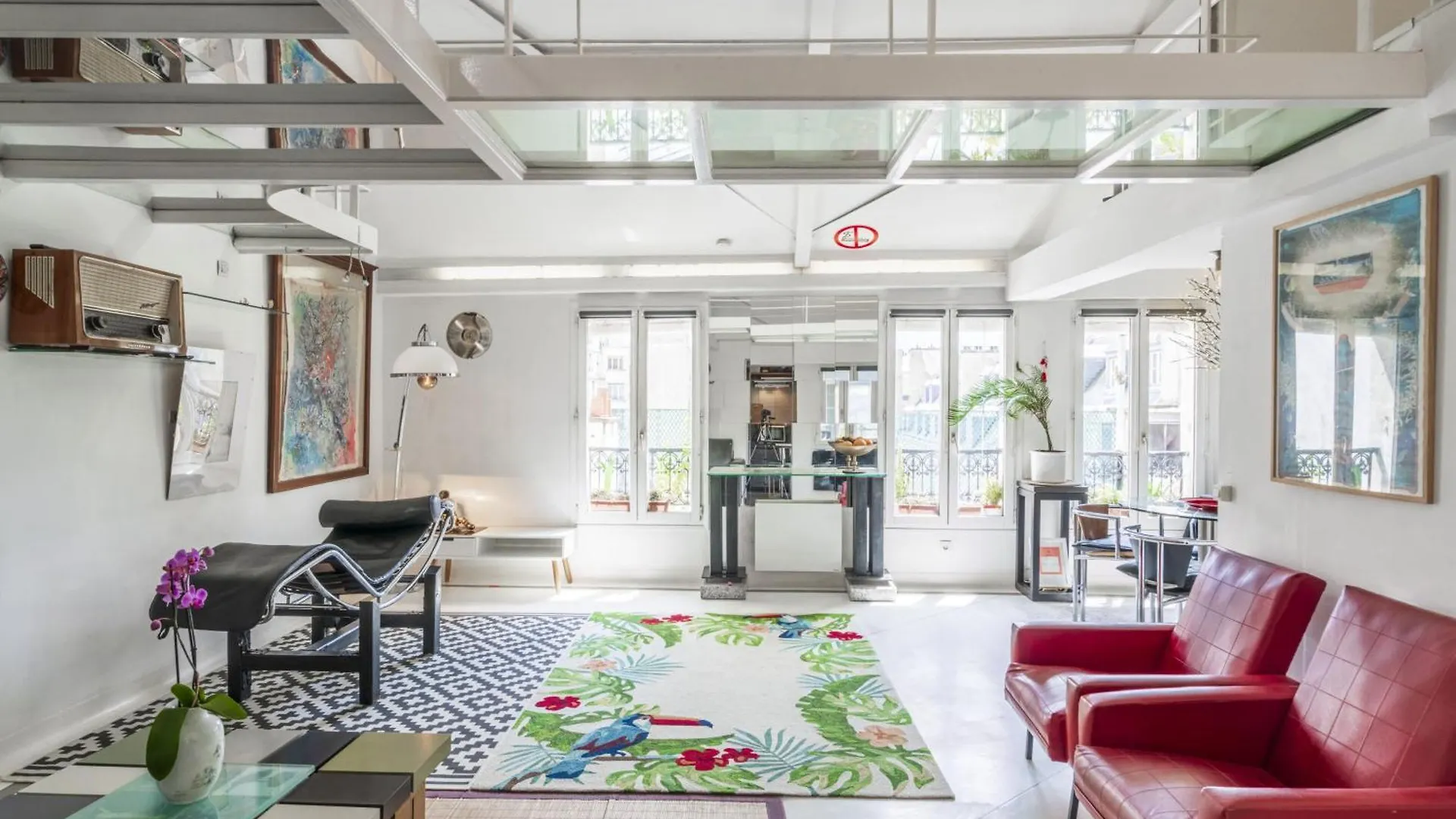 Apartment Loft Beaubourg - Marais Paris